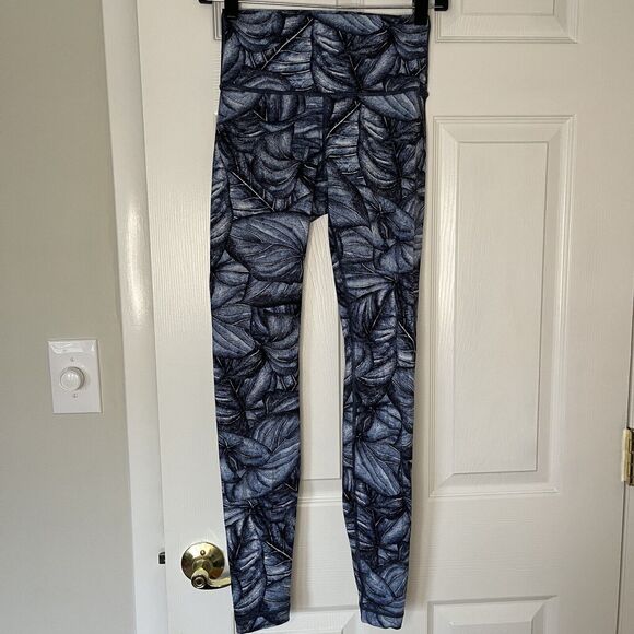 Lululemon Size 6 Wunder Under Hi-Rise Leggings Nulux Print EUC - Picture 2 of 7